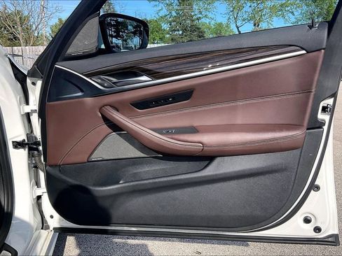 Used 2021 BMW 540i xDrive AWD/4WD image 24