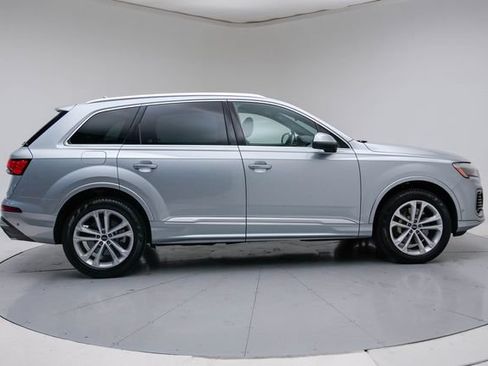 Used 2025 Audi Q7 3.0T Premium Plus AWD/4WD image 6