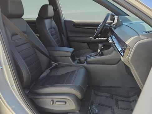 Used 2026 Honda CR-V Sport Touring image 18