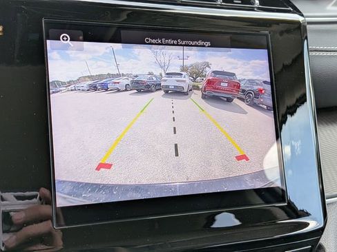 Used 2023 Jeep Grand Cherokee L Laredo image 21