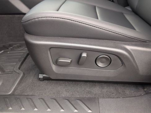 New 2026 Chevrolet Colorado Trail Boss AWD/4WD image 12