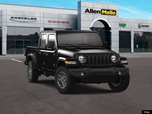 New 2025 Jeep Gladiator Sport image 16