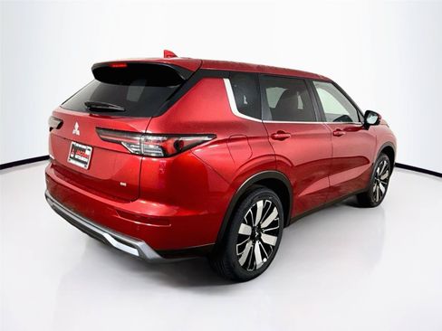 New 2026 Mitsubishi Outlander SE FWD image 32