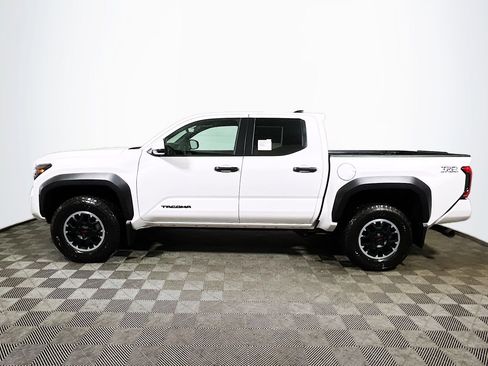 New 2026 Toyota Tacoma TRD Off-Road image 5