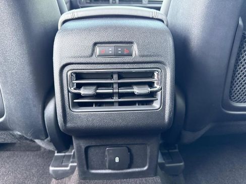Certified 2022 Lincoln Corsair FWD w/ Equipment Group 101A image 16