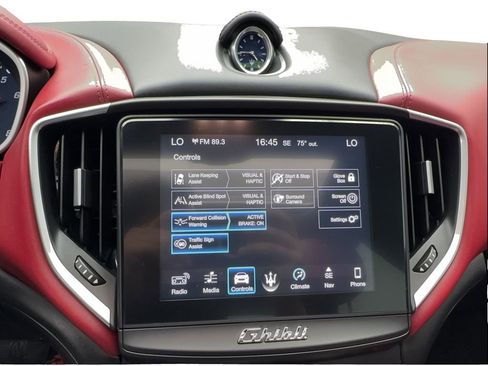 Used 2018 Maserati Ghibli S image 27