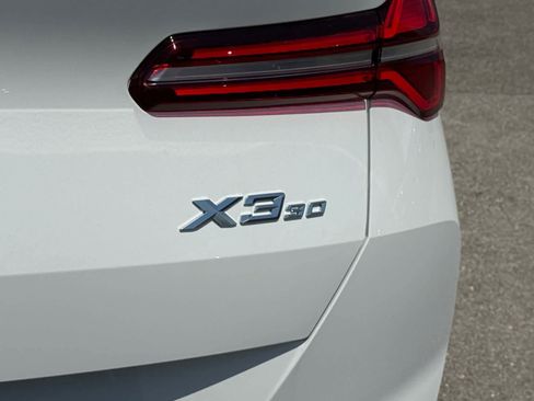 New 2026 BMW X3 xDrive30i w/ Premium Package AWD/4WD image 11