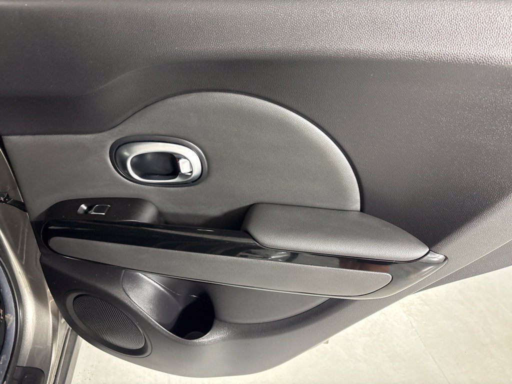 Used 2019 Kia Soul + w/ Audio Package FWD image 18