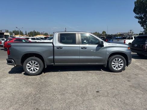 Used 2022 Chevrolet Silverado 1500 Custom RWD image 4