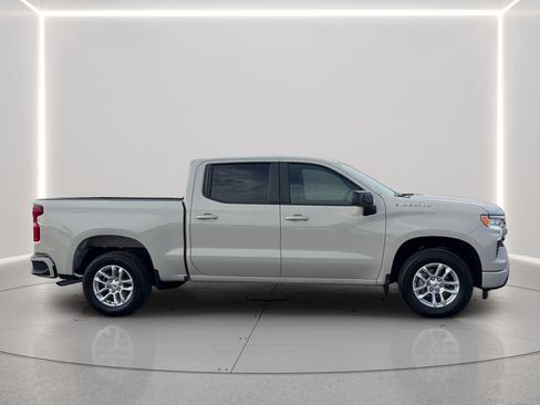 Used 2026 Chevrolet Silverado 1500 RST RWD image 4