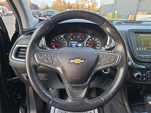 Used 2019 Chevrolet Equinox LT image 14