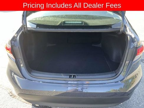 Used 2024 Toyota Corolla LE FWD image 13