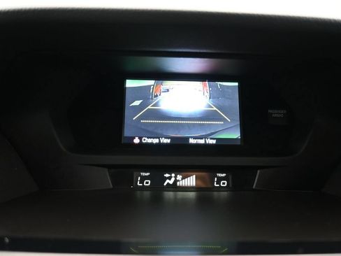 Used 2018 Acura ILX FWD image 19