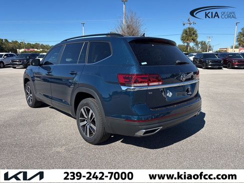Used 2022 Volkswagen Atlas SE image 4