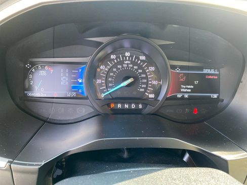 Used 2019 Ford Edge SEL w/ Equipment Group 201A image 12