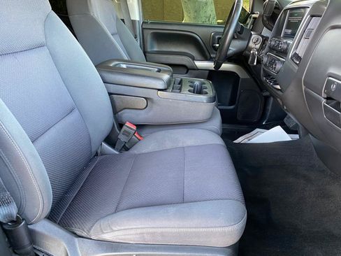 Used 2018 Chevrolet Silverado 1500 LT AWD/4WD image 44