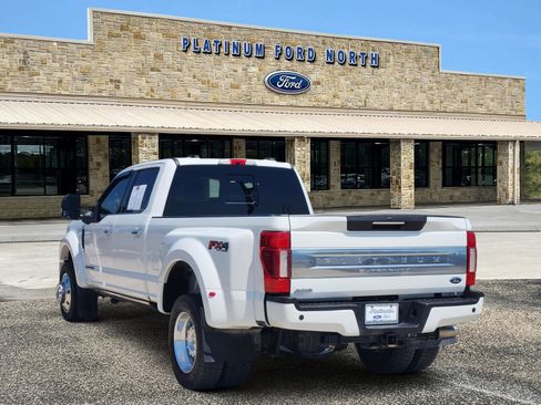 Used 2020 Ford F450 Platinum w/ FX4 Off-Road Package AWD/4WD image 4