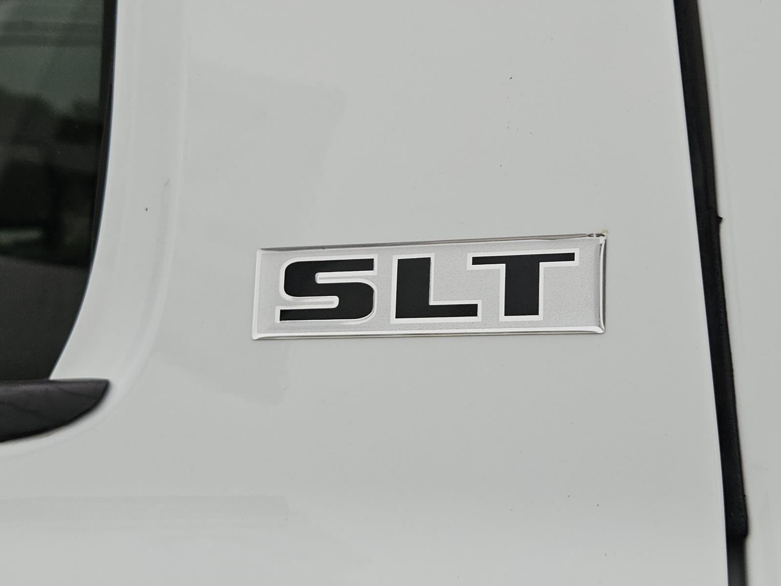 Used 2024 RAM 3500 SLT w/ Quick Order Package 2YG SLT AWD/4WD image 9