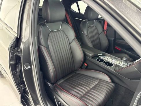 Used 2023 Genesis G70 2.0T w/ Sport Prestige Package AWD/4WD image 19