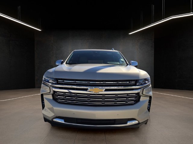 Used 2023 Chevrolet Tahoe Premier AWD/4WD image 2