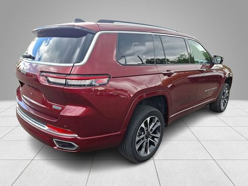 Used 2023 Jeep Grand Cherokee L Overland AWD/4WD image 5
