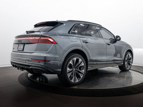 Certified 2025 Audi Q8 Premium Plus AWD/4WD image 4