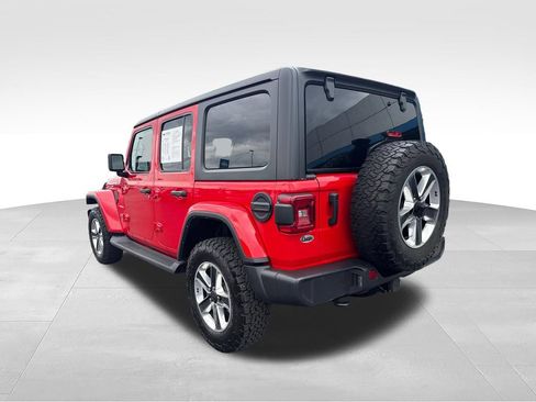 Used 2023 Jeep Wrangler Unlimited Sahara w/ LED Lighting Group AWD/4WD image 3