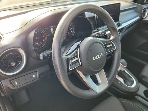 Used 2024 Kia Forte LXS FWD image 26