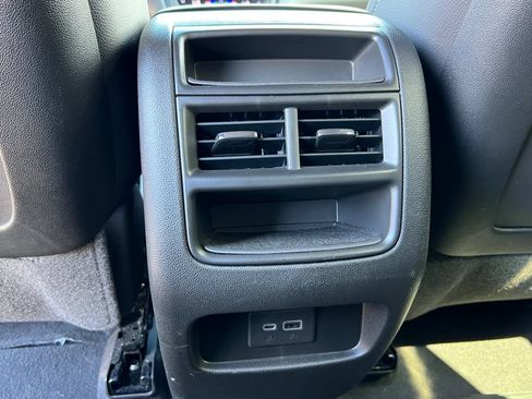 Used 2021 Cadillac XT5 Luxury AWD/4WD image 14