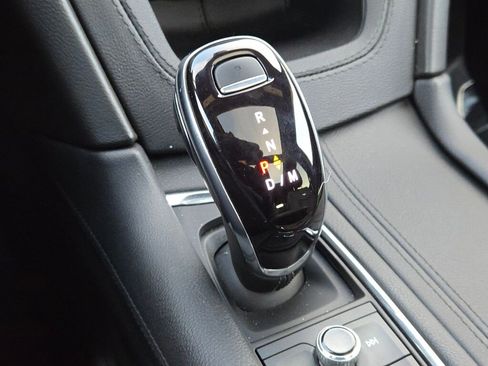 Used 2023 Cadillac XT5 Sportv w/ Technology Package image 29