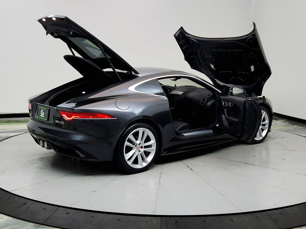 Used 2017 Jaguar F-TYPE S AWD/4WD image 11
