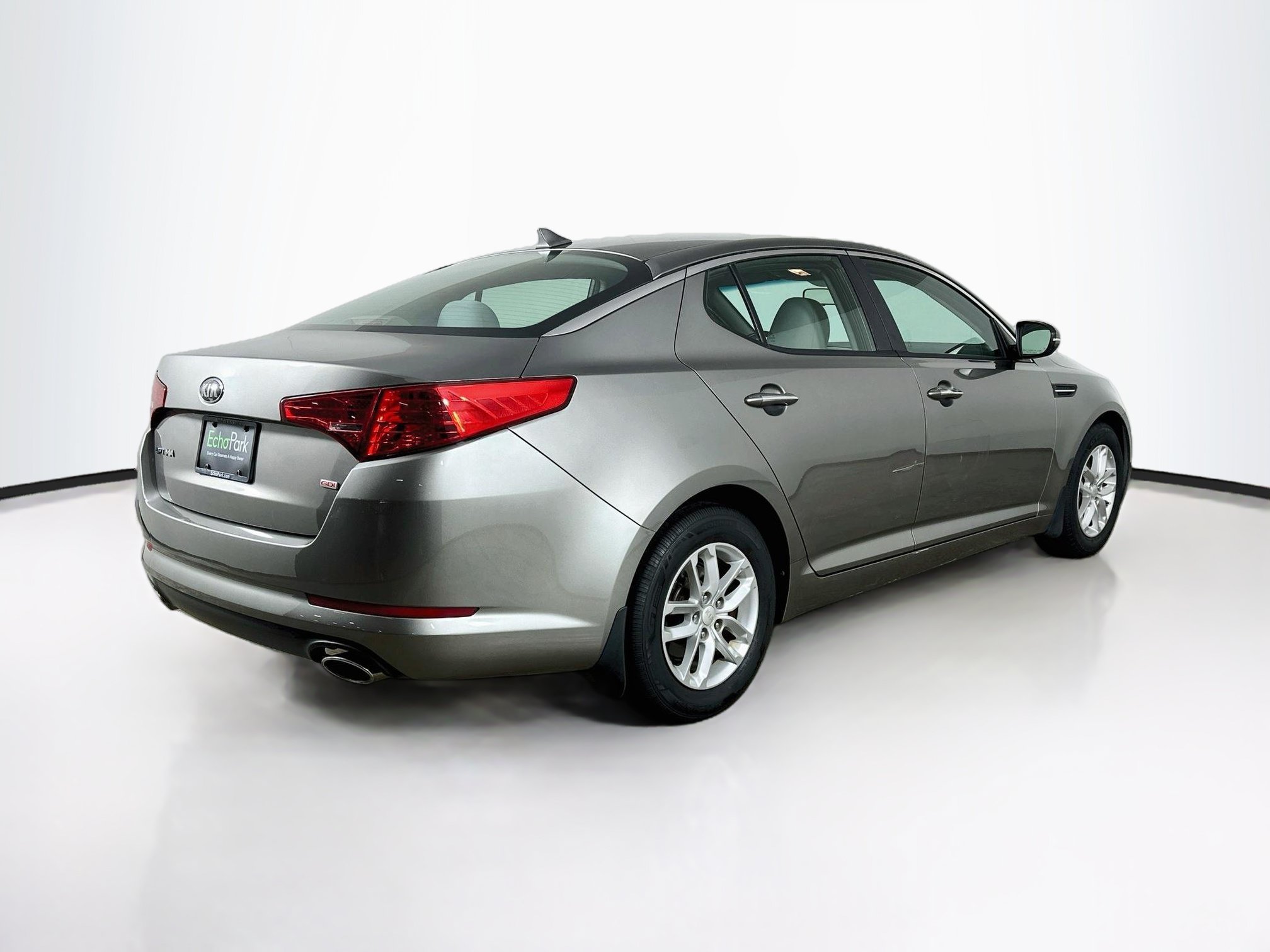 Used 2013 Kia Optima LX FWD image 9