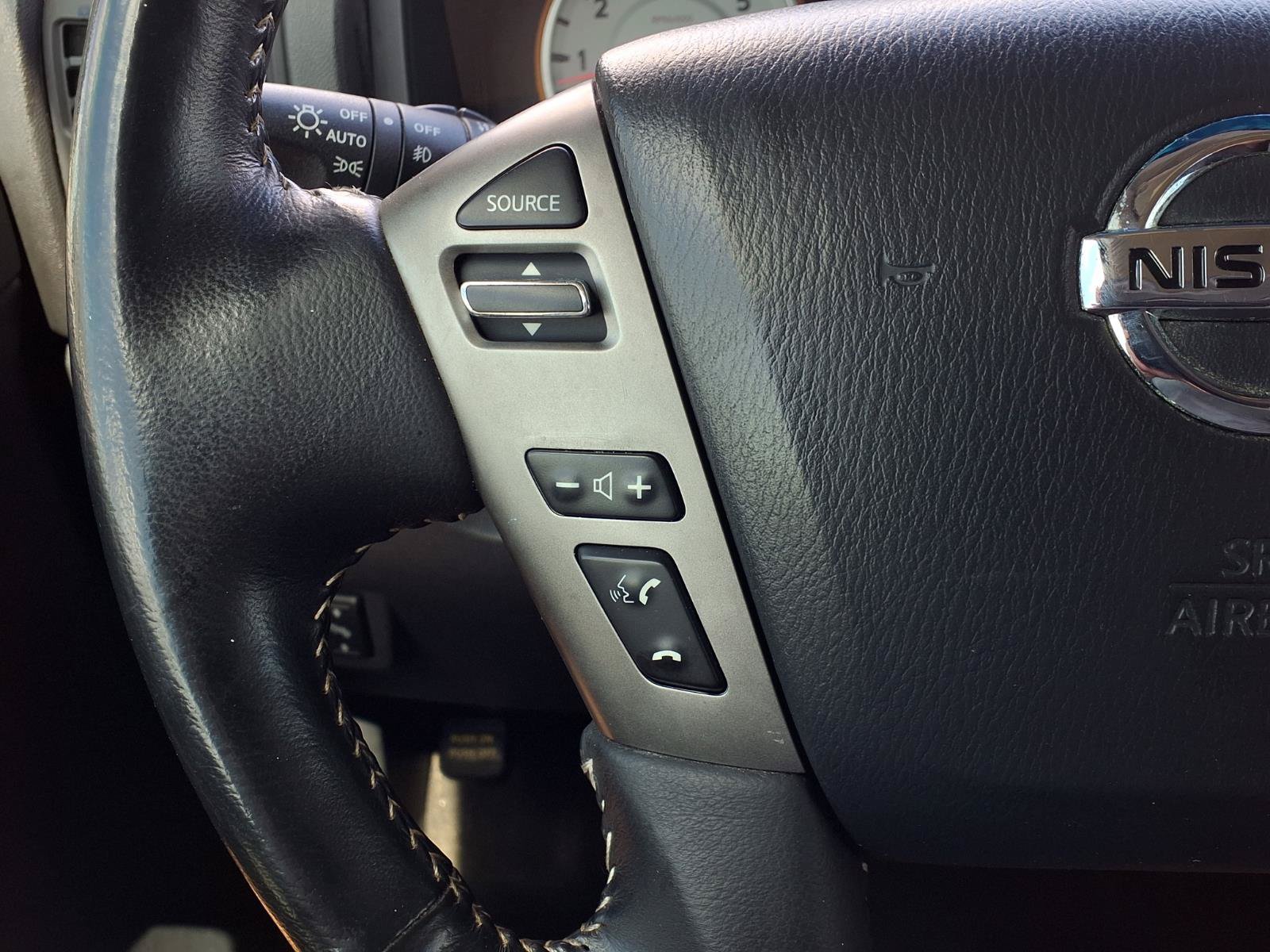 Used 2013 Nissan Titan PRO-4X w/ Pro-4x Premium Utility Pkg AWD/4WD image 18