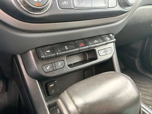 Used 2018 Chevrolet Colorado Z71 AWD/4WD image 61