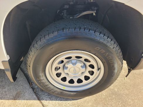 New 2026 Chevrolet Silverado 1500 W/T w/ WT Value Package RWD image 14