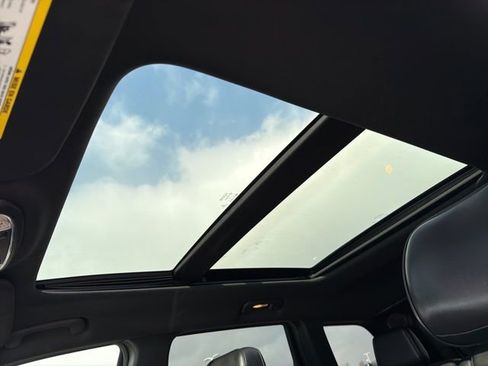 Used 2014 Jeep Grand Cherokee Overland w/ Advanced Technology Group image 42