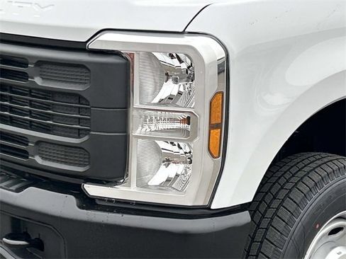 New 2026 Ford F250 XL image 9