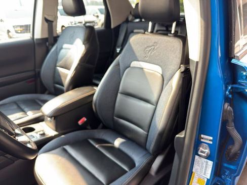 Certified 2025 Ford Bronco Sport Outer Banks w/ Outer Banks Tech Package+ AWD/4WD image 19