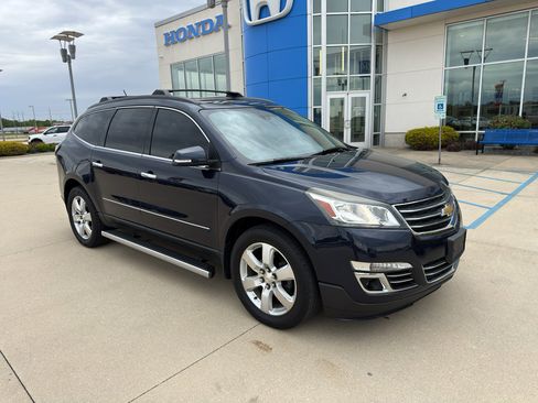 Used 2016 Chevrolet Traverse LTZ w/ LPO, 'HIT The Road' Package AWD/4WD image 3