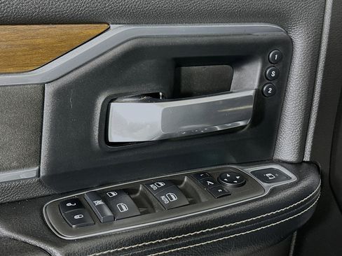 Used 2022 RAM 2500 Laramie image 14