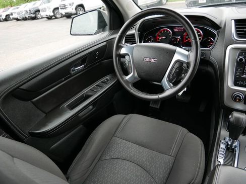 Used 2015 GMC Acadia SLE AWD/4WD image 18