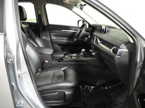 Used 2020 MAZDA CX-5 Touring FWD image 33