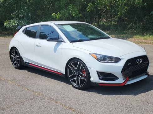 Used 2022 Hyundai Veloster N FWD image 7