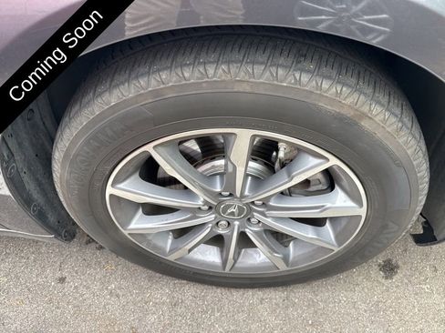 Used 2019 Acura TLX FWD image 18