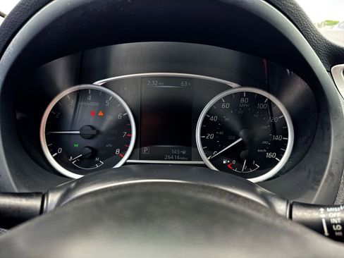 Used 2016 Nissan Sentra SV FWD image 15