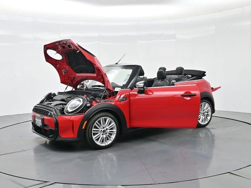 Used 2023 MINI Cooper S image 33