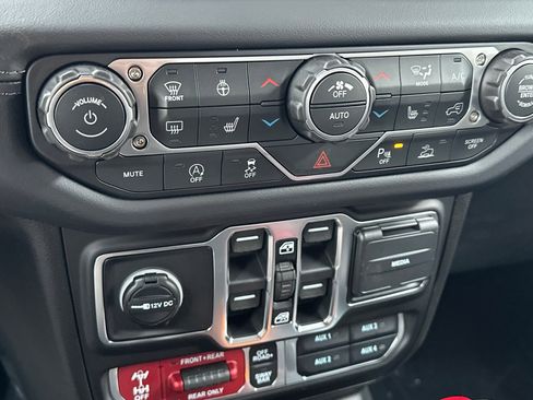 New 2026 Jeep Gladiator Rubicon image 20