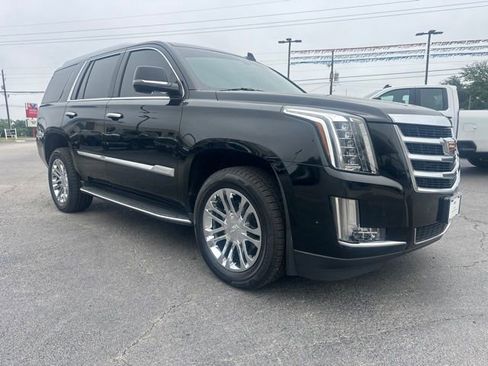 Used 2018 Cadillac Escalade 2WD image 9