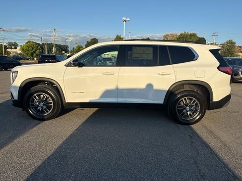 New 2026 GMC Acadia Elevation w/ LPO, Floor Liner Package image 3