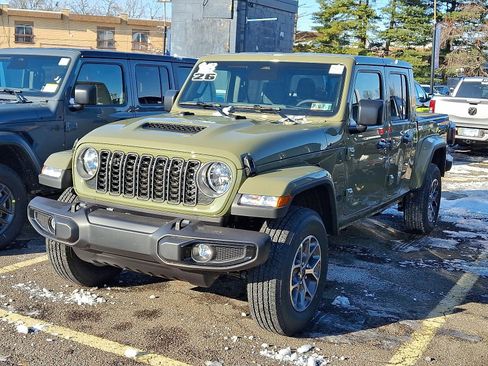 New 2026 Jeep Gladiator Sport image 3